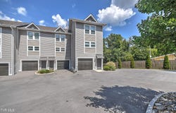 2802 W Walnut Street, Johnson City, TN 37604