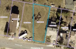 Flintstone Dr, Lake Elizabeth, CA 93532