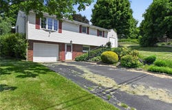 105 Willow Dr, Sarver, PA 16055