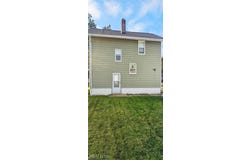 829 Broadway Street E, Cuyahoga Falls, OH 44221