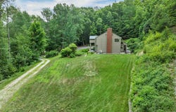 8 W Gate Drive, Bow, NH 03304
