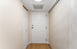 3266 Ward St, Pittsburgh, PA 15213