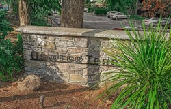 200 SW BURNHAM Rd, LakeOswego, OR 97034