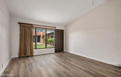 1320 E BETHANY HOME Road, Phoenix, AZ 85014