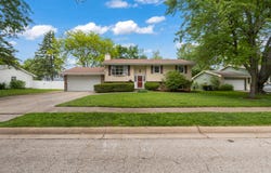 1704 Dunray Lane, Normal, IL 61761