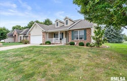 701 TIMBER EDGE Drive, Sherman, IL 62684