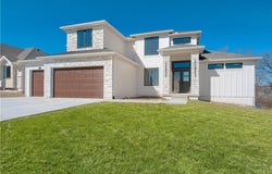 2306 Foxtail Drive, Kearney, MO 64060