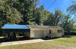 13 Browns Road, Cedar Grove, WV 25110