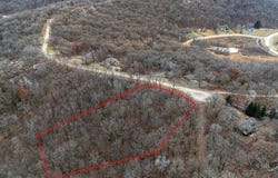 45 Lookout Trace, Galena, IL 61036-0000