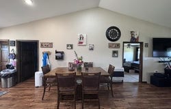 711 E Red Barn Road, Cave City, AR 72521