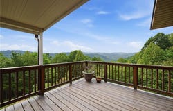 605 Valley View Drive, Purlear, NC 28665
