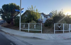 1816 E Avenue R-4, Palmdale, CA 93550