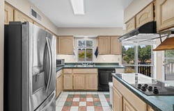 439 S PERKINS Rd, Memphis, TN 38117