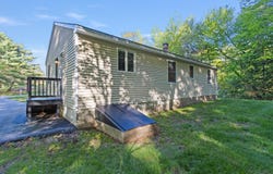 4 Mayfield Drive, Westbrook, ME 04092