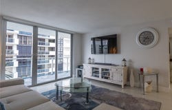 5701 Collins Ave, Miami Beach, FL 33140