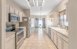 225 Los Cedros Loop, Kerrville, TX 78028