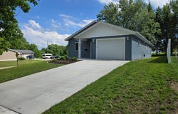528 E St Charles Avenue, Fergus Falls, MN 56537
