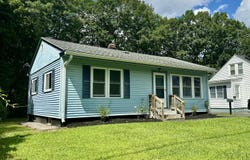 41 Hall Avenue, Saco, ME 04072