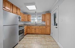 23057 Pine St, Vacherie, LA 70090