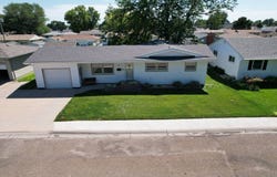 926 E 9th Street, Ogallala, NE 69153