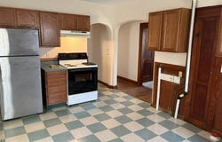 5 Hill St, Webster, MA 01570