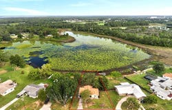 37401 TURNER Drive, UMATILLA, FL 32784