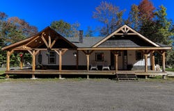 968 Main Road, Carmel, ME 04419