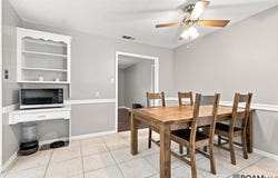 12915 N Oak Tree Dr, Baton Rouge, LA 70818