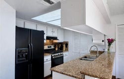 9053 Willis, Panorama City, CA 91402
