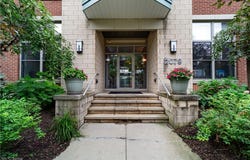 2079 Random Road, Cleveland, OH 44106