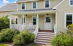 1 Bartlett Road, Stratham, NH 03885
