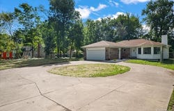 380 E South Boulevard, Troy, MI 48085