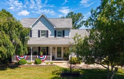 39 CRANBERRY DR, STUARTS DRAFT, VA 24477