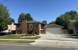 411 E WILFORD Ave, Murray, UT 84107