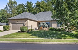 6016 Nicholas Glen, Columbus, OH 43213