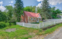 287 Tabernacle Rd., Fries, VA 24330