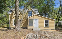 1402 Poplar Street, Lamar, MO 64759