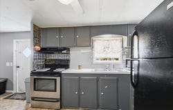 17303 Royal Oak Drive, Keaton Beach, FL 32348