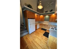 4217 N Devonshire Drive, St Joseph, MO 64506