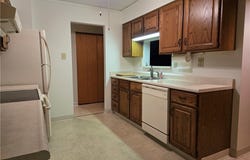 820 E Beau St, Washington, PA 15301