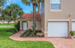 5364 COMPASS Point, OXFORD, FL 34484
