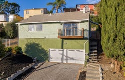 17112 Los Banos St, Hayward, CA 94541