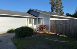 2164 24TH St, Florence, OR 97439