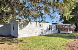 127 Linden Blvd, Mason, MI 48854