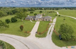 1506 Harwood Road, Luling, TX 78648