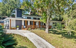 1467 HILLTOP Drive, MOUNT DORA, FL 32757