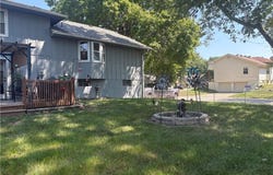 6407 E 140th Terrace, Grandview, MO 64030