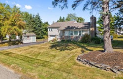 30 Birchwood Boulevard, Brewer, ME 04412