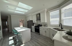 9 Tamarisk Ave, Hesperia, CA 92345