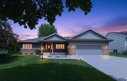 409 Badger Lane, Waunakee, WI 53597